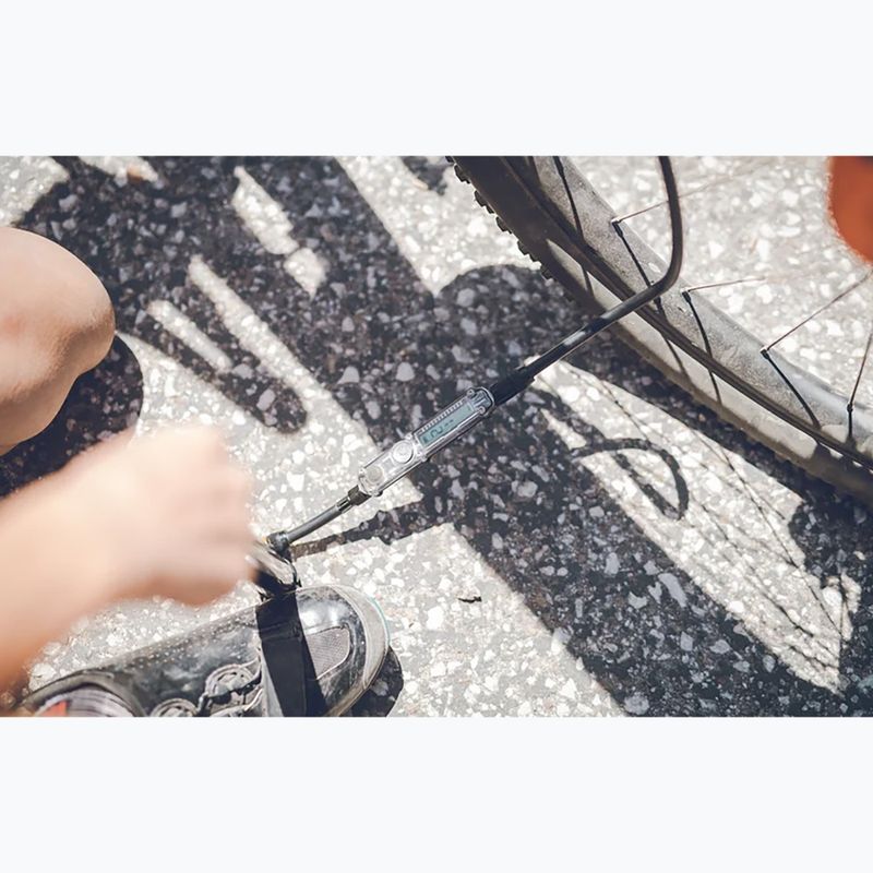 Pompă pentru bicicletă Lezyne Micro Floor Drive Digital HVG 90psi gloss black 3