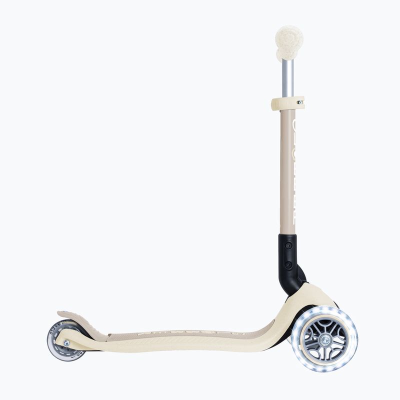 Trotinetă cu trei roți pentru copii Globber Junior Foldable Lights Eco coconut 2
