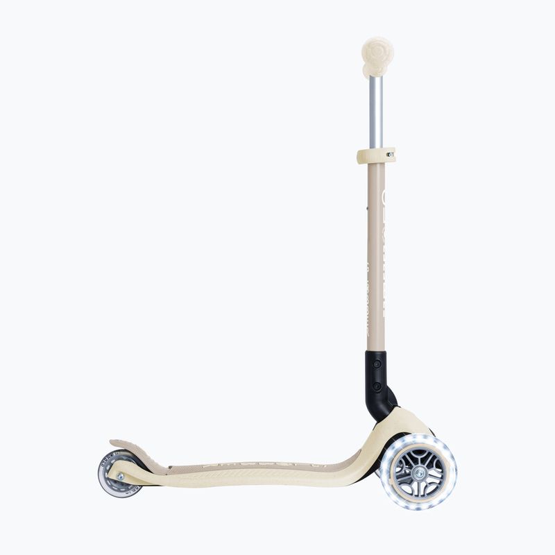 Trotinetă cu trei roți pentru copii Globber Junior Primo Foldable Lights Eco coconut 2