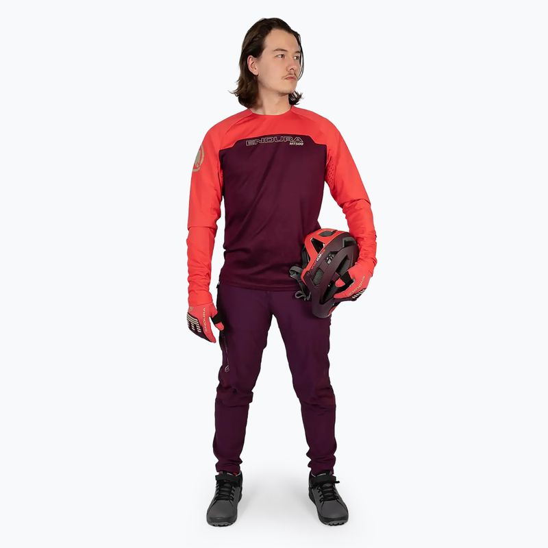 Pantaloni de ciclism pentru bărbați Endura MT500 Burner aubergine 2