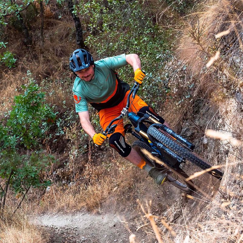 Pantaloni scurți de ciclism pentru bărbați Endura Singletrack Lite Short Std harvest 8