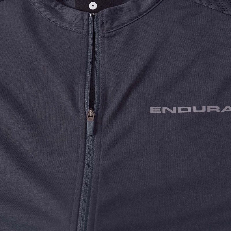 Tricou de ciclism pentru bărbați Endura Loop Zipped carbon grey 9