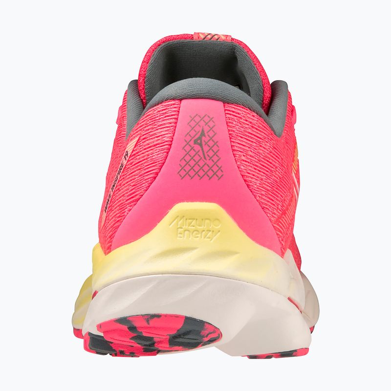 Încălțăminte de alergare pentru femei Mizuno Wave Inspire 19 hi vis pink/ snow white/ luminous 11