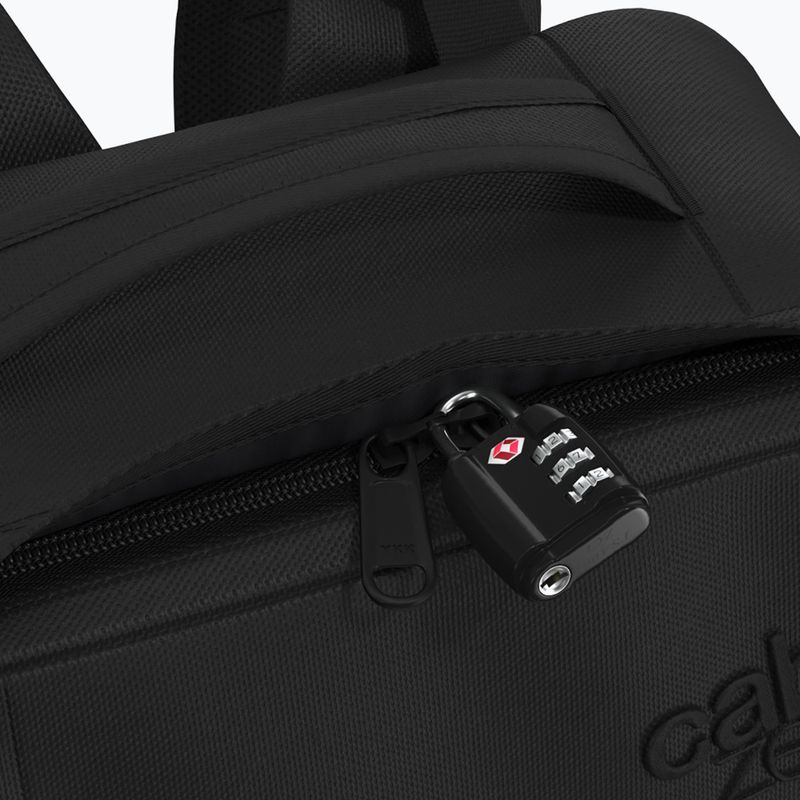 Rucsac turistic CabinZero Military 44 l absolute black 8
