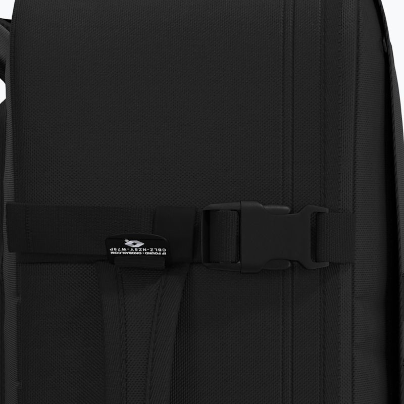 Rucsac turistic CabinZero Military 44 l absolute black 9