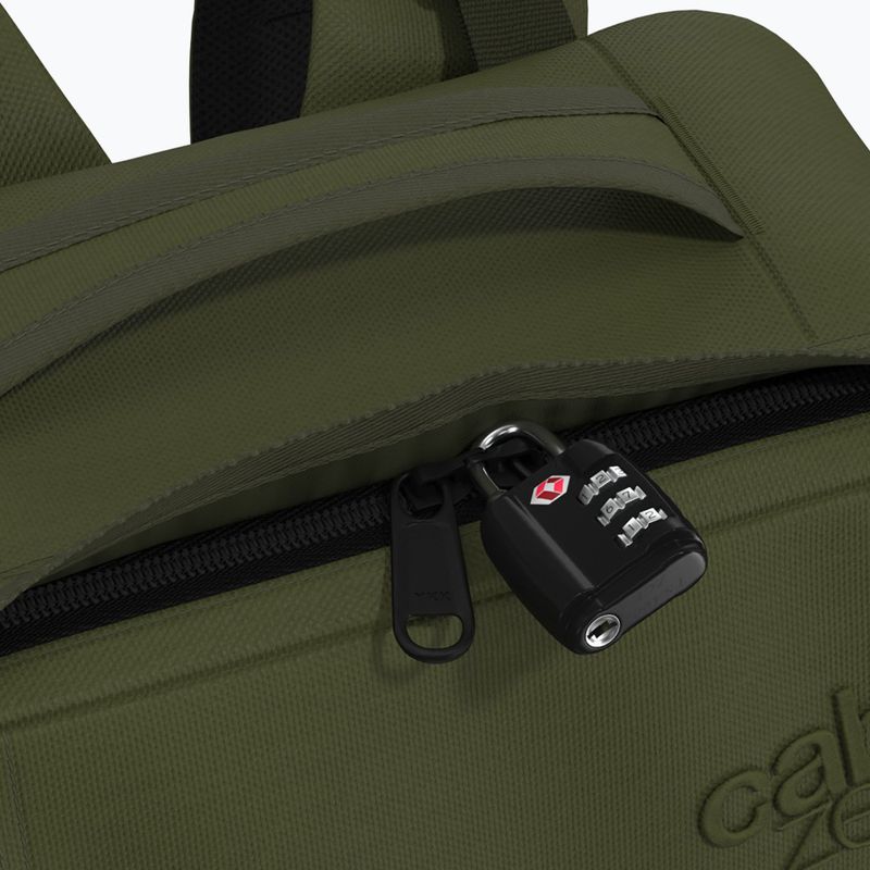 Rucsac turistic CabinZero Military 44 l green 8