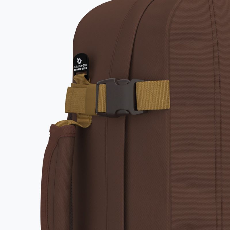 Rucsac turistic CabinZero Classic 28 l belgian chocolate 10