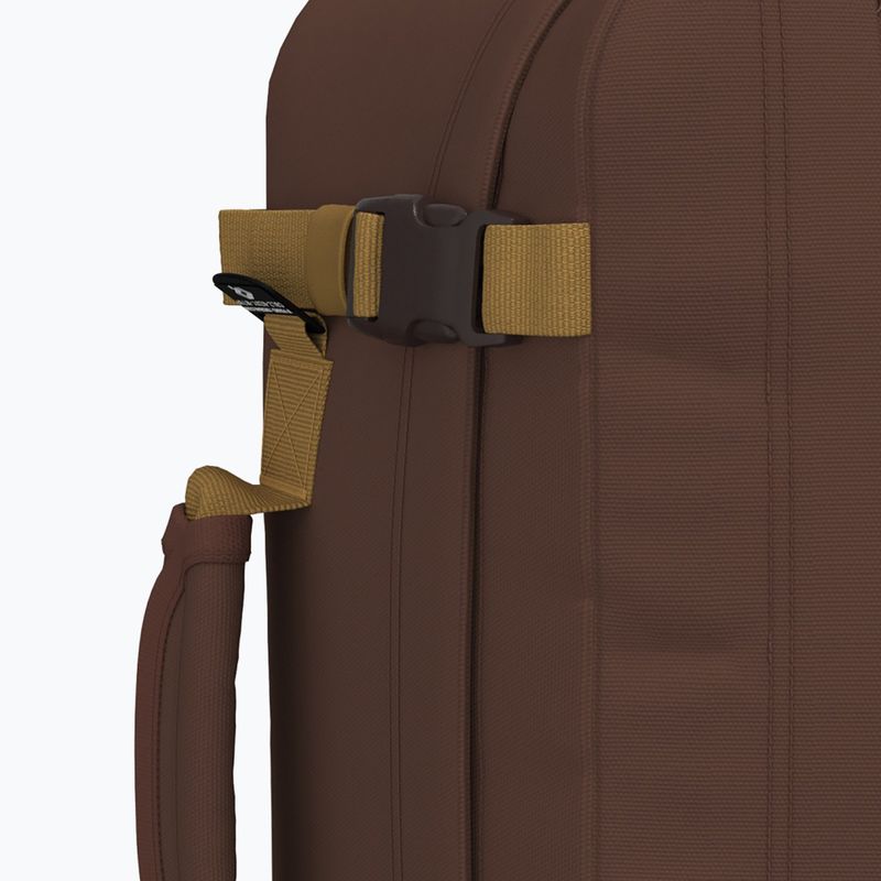 Rucsac turistic CabinZero Classic 36 l belgian chocolate 9