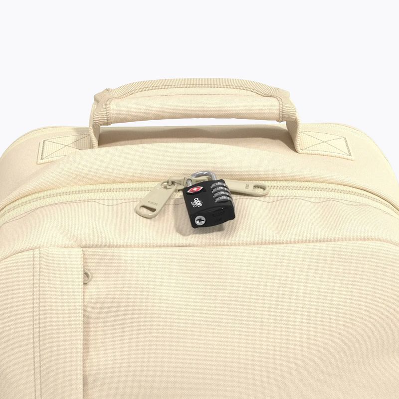 Rucsac de turism CabinZero Classic Tech 28 l shell white 10