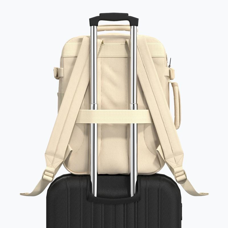 Rucsac de turism CabinZero Classic Tech 28 l shell white 12