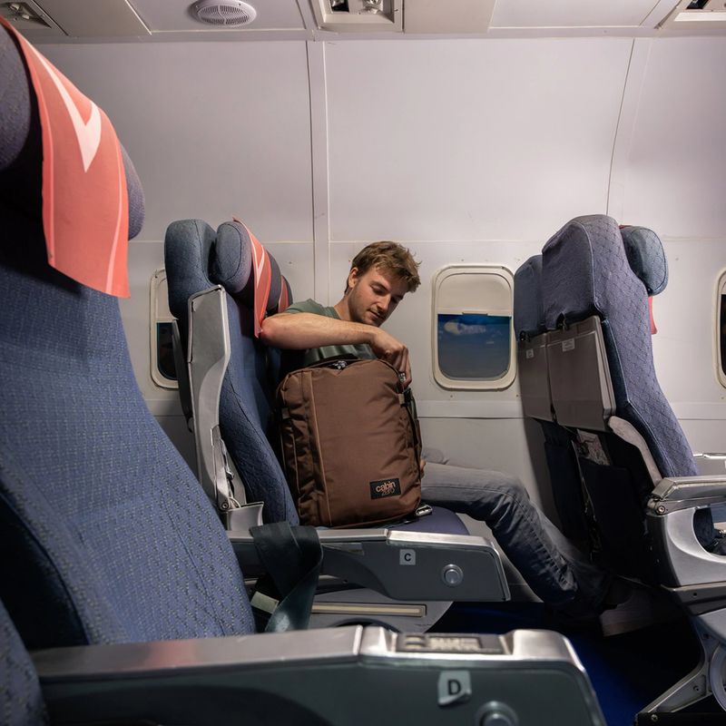 Rucsac de turism CabinZero Classic Tech 28 l redwood 14