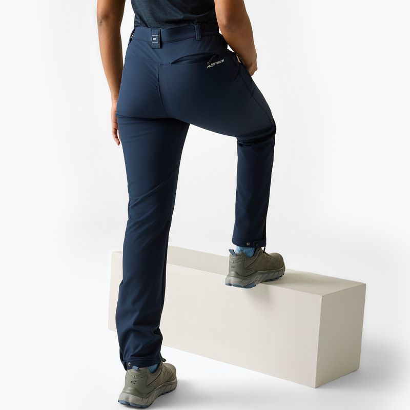 Pantaloni softshell pentru femei REGATTA Geo Softshell II navy 4