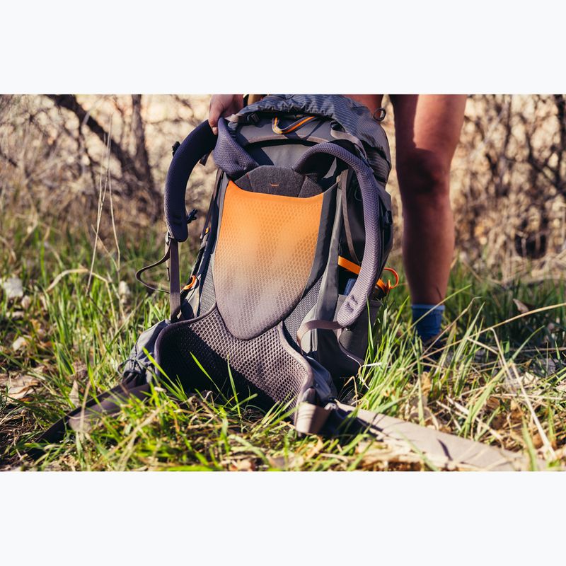 Rucsac de trekking pentru femei Gregory Maven 38 l RC grey melon 3