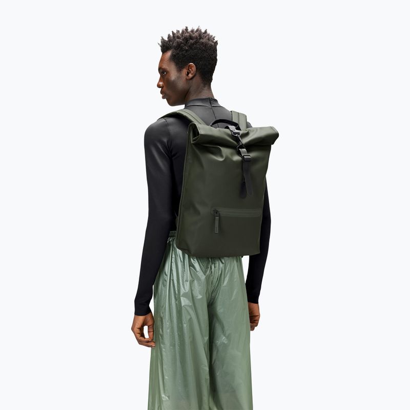 Rucsac de oraș Rains Rucksack Rolltop 13 + 4 l green 3