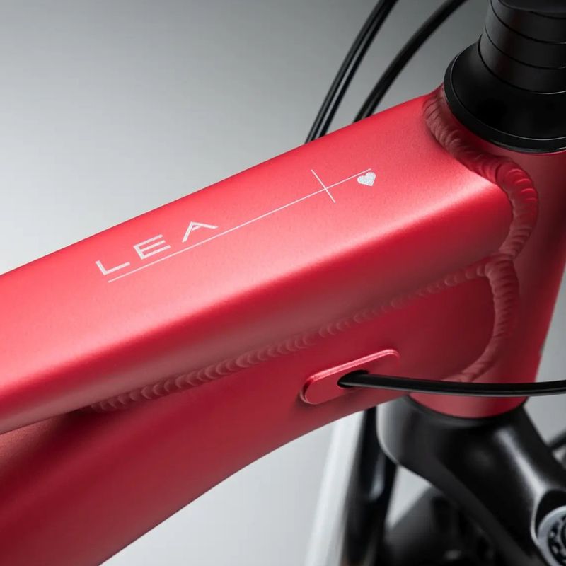 Bicicletă de munte pentru femei KROSS Lea X200 Eq W 27.5 pink/silver/matte 15