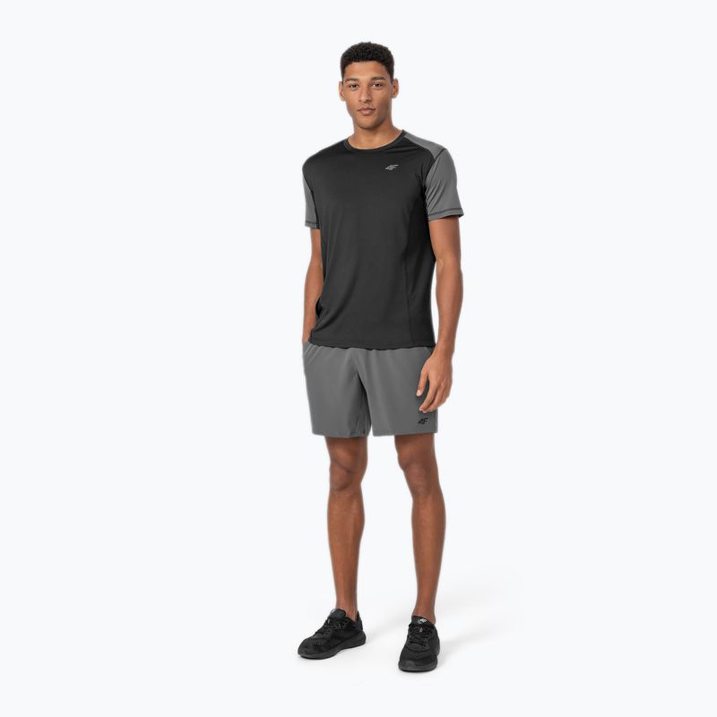 Pantaloni scurți de antrenament pentru bărbați 4F H4Z22-SKMF011 gri 2
