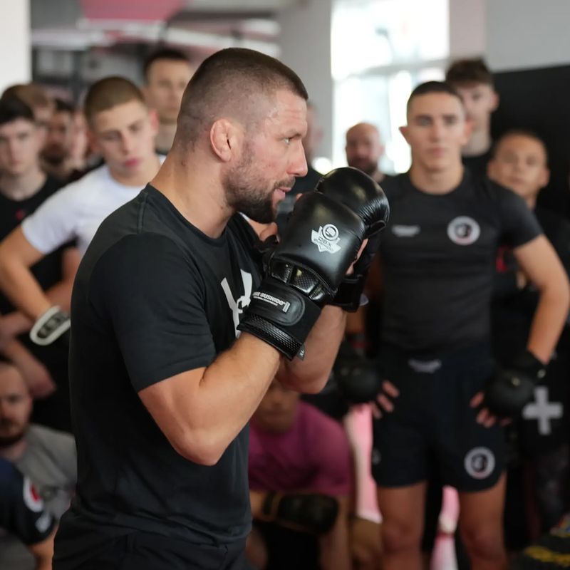 Mănuși de grappling DBX BUSHIDO MMA Premium negru 15