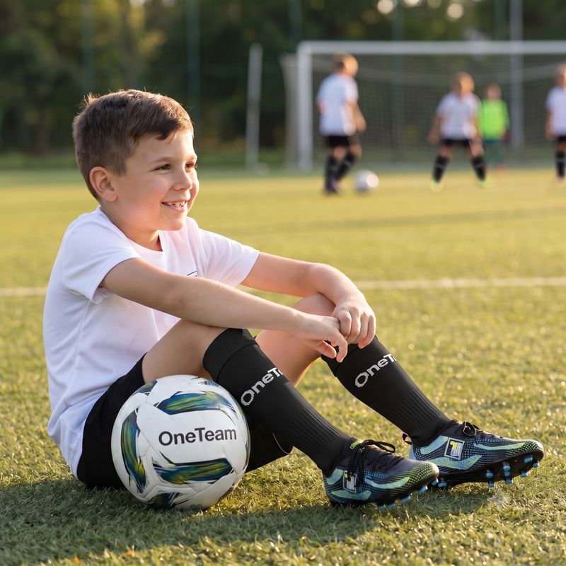 Set fotbal pentru copii OneTeam Precision Set tricou și pantaloni scurți alb 15