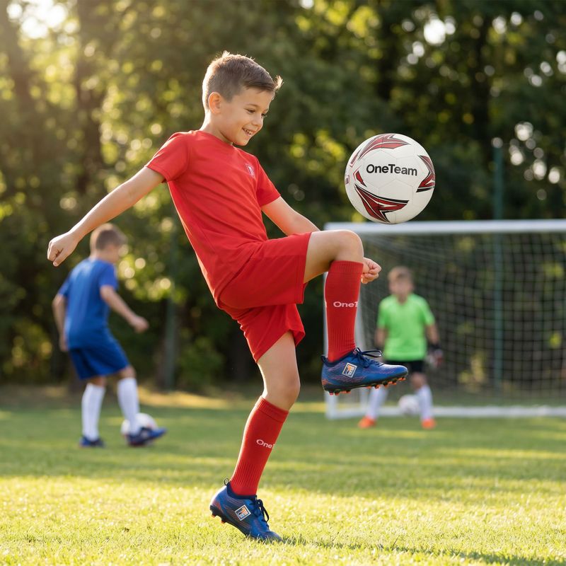 Set fotbal pentru copii OneTeam Precision Set tricou și pantaloni scurți roșu 14
