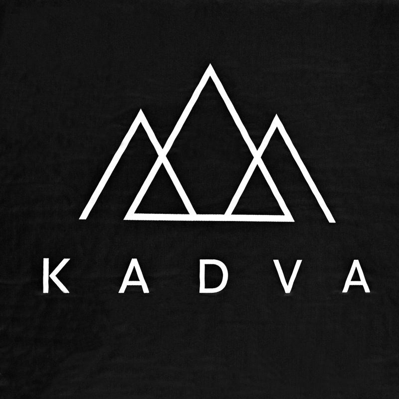 Saltea autoumflabilă KADVA Aero 3 cm negru 3