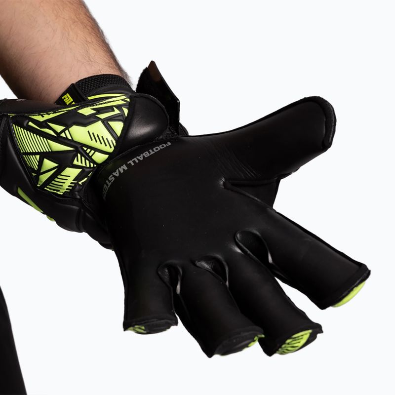 Mănuși de portar Football Masters Invictus X Training black/green 4