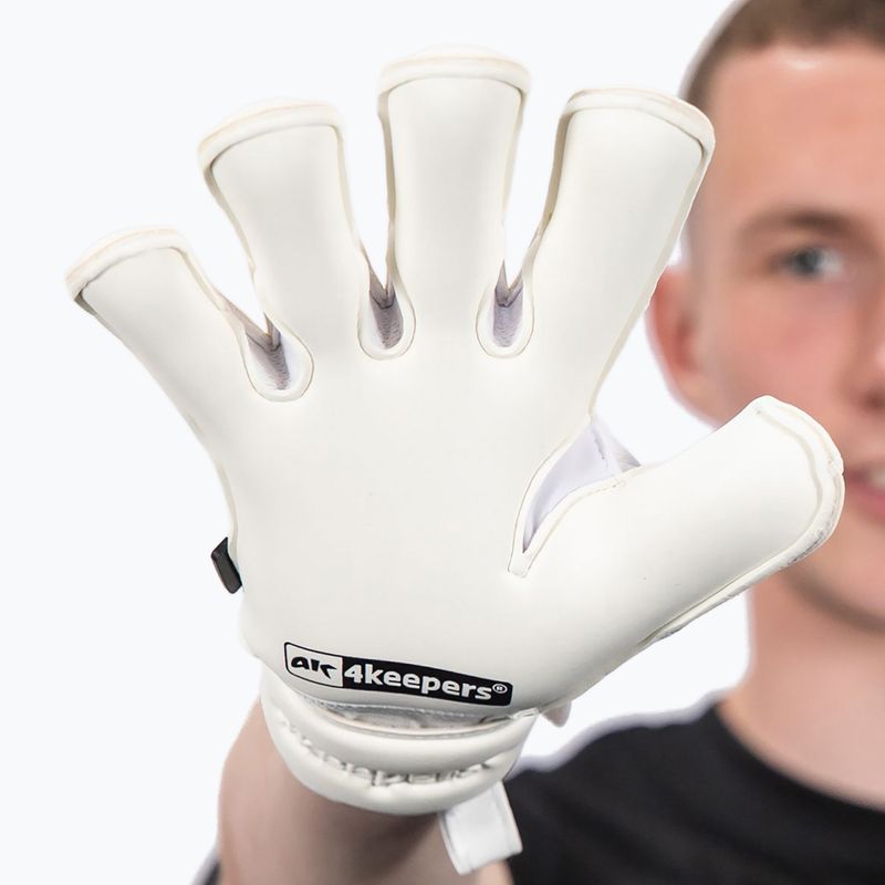 Mănuși de portar 4keepers Champ Black VII RF2G white 7