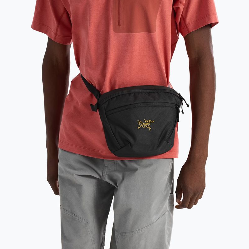 Borsetă Arcteryx Mantis 2 2,5 l 24k black 4