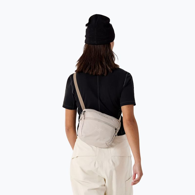 Borsetă Arcteryx Mantis 2 2,5 l rune 3