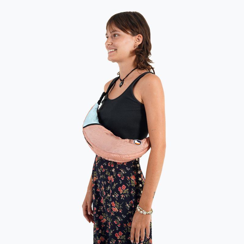 Borsetă de braț Ticket To The Moon Upcycled Sling bag peach/cloud 4