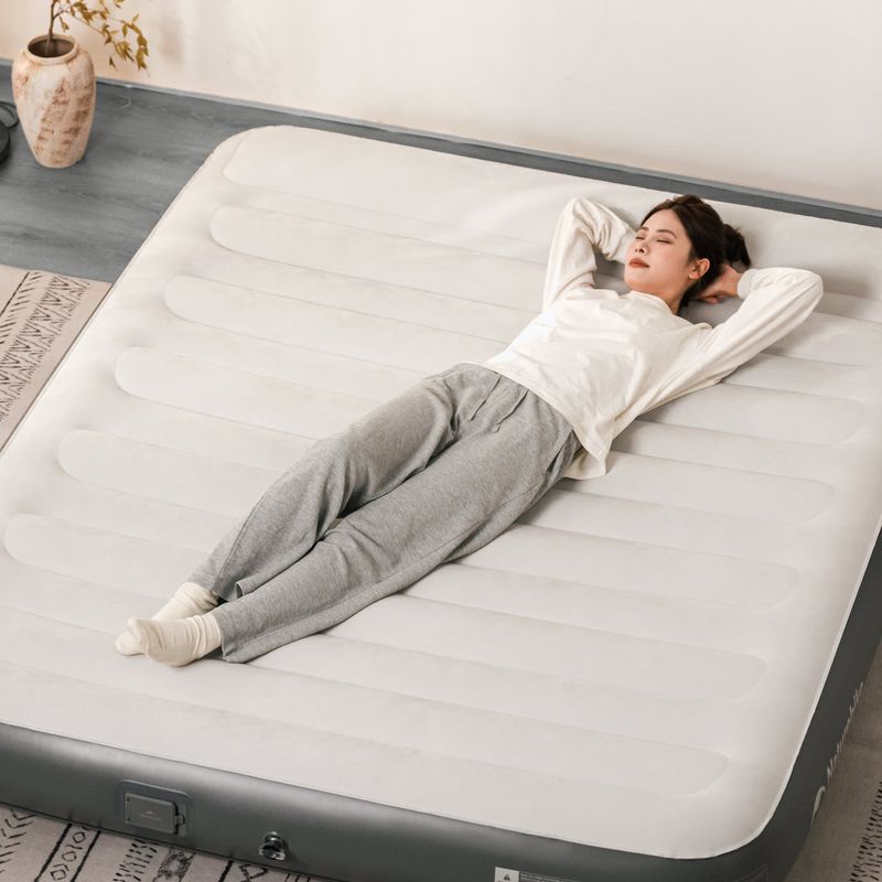 Saltea gonflabilă Naturehike Chenjing with Pillow Triple grey 5