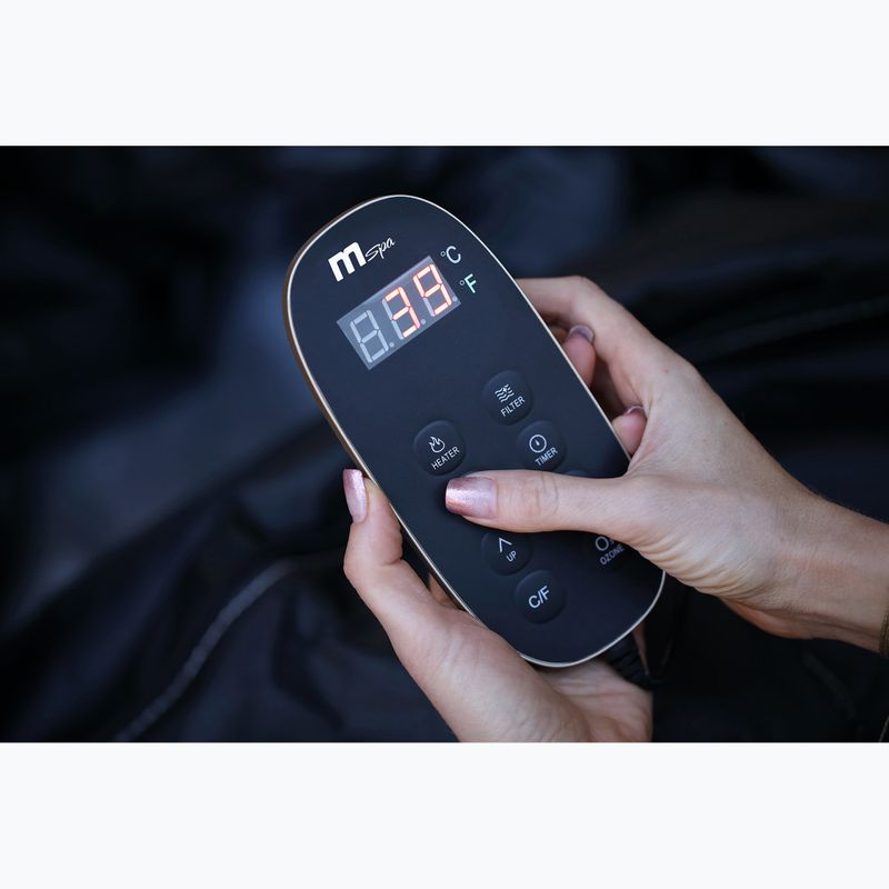 Bazin cu hidromasaj pentru 6-persoane MSpa Premium Super Camaro negru 21