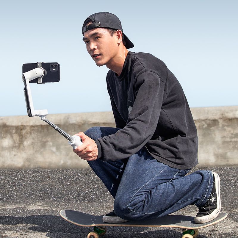 Insta360 Flow Creator Kit Stabilizator smartphone cu 3 axe gri CINSABBA/FLOW05 8