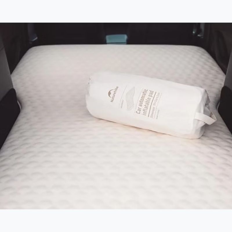 Saltea autogonflabilă Naturehike Yugu Car light khaki 3