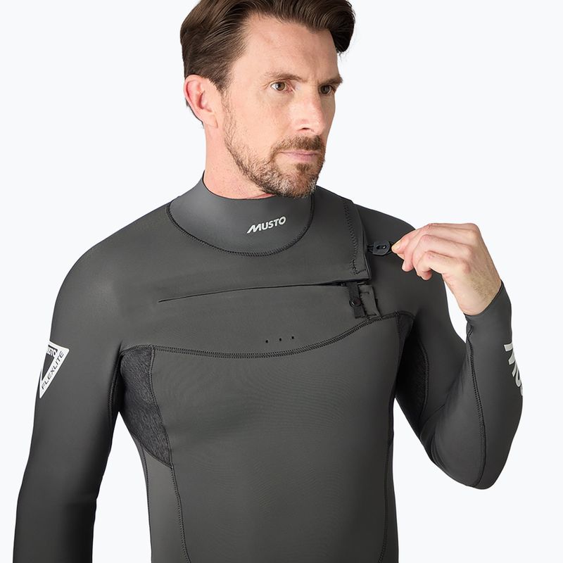 Costum de înot pentru bărbați Musto Flexlite Dynamic 3/2 mm Shorty dark grey 7