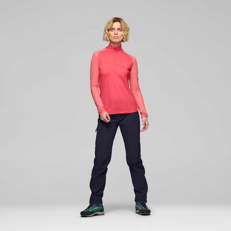 Pantaloni de trekking pentru femei Norrona Femund Flex1 caviar black 2