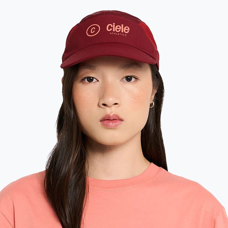 Șapcă cu cozoroc Ciele Athletics FSTCap SC Classic Cside roșu crinț/merlot 4