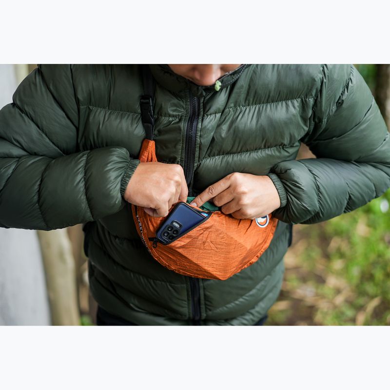 Borsetă de braț Ticket To The Moon Upcycled Sling terracotta 6