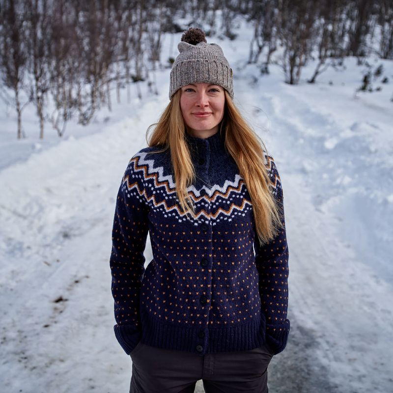 Pulover pentru femei Fjällräven Övik Knit Cardigan dark navy 10