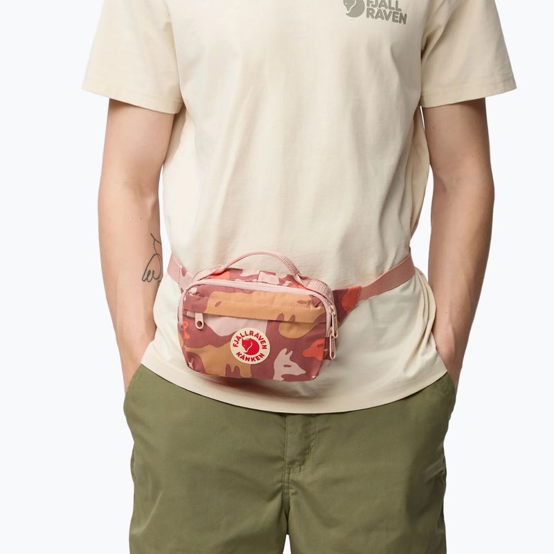 Borsetă Fjällräven Kanken Graphics Hip Pack chalk rose/hidden animals 5