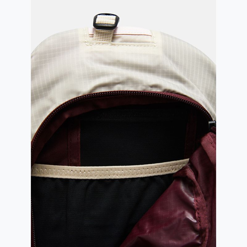 Borsetă Peak Performance Outdoor Slingbag 4,5 l porto/sand fog 5