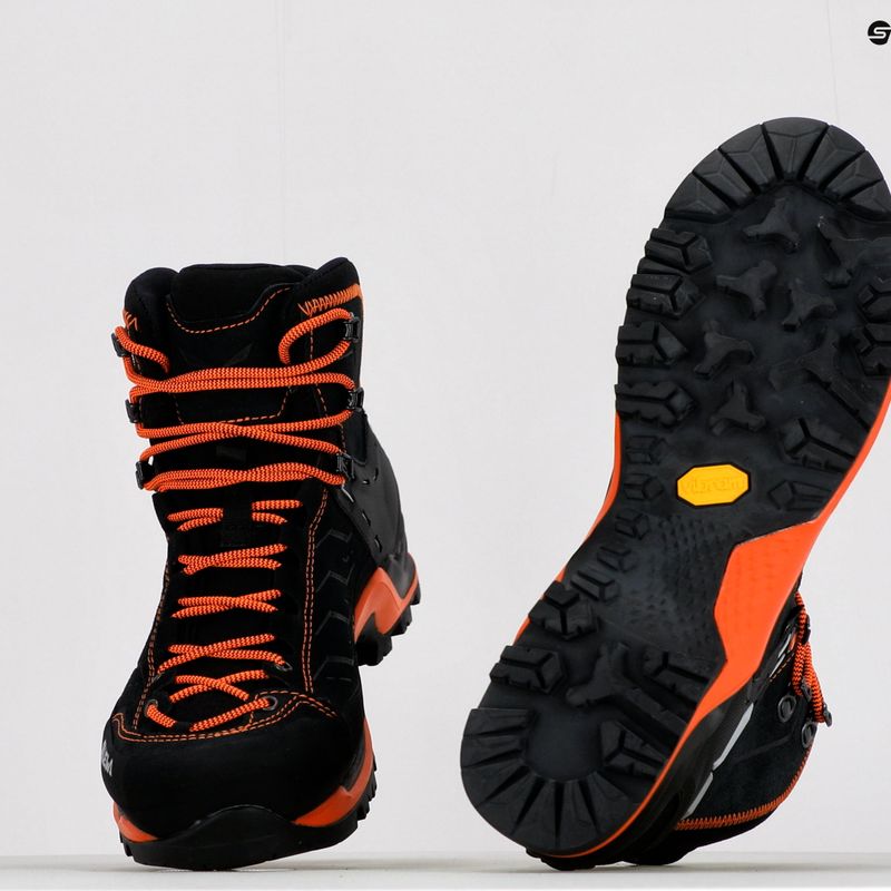 Cizme de trekking pentru bărbați Salewa MTN Trainer Mid GTX gri închis 00-0000063458 10