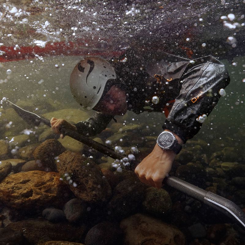 Ceas Garmin Fenix 8 Pro 51 mm Amoled sapphire/graphite/black 12