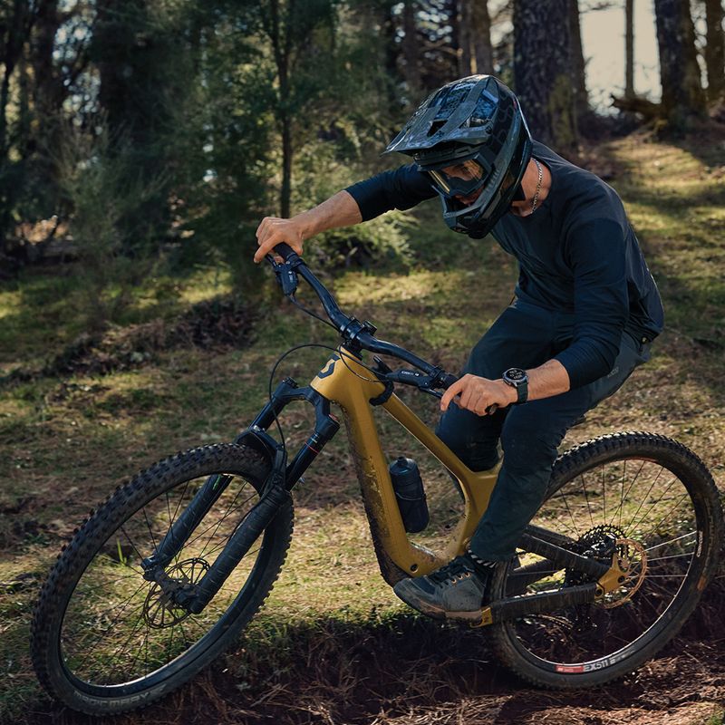 Ceas Garmin Fenix 8 Pro 51 mm Amoled sapphire/graphite/black 15