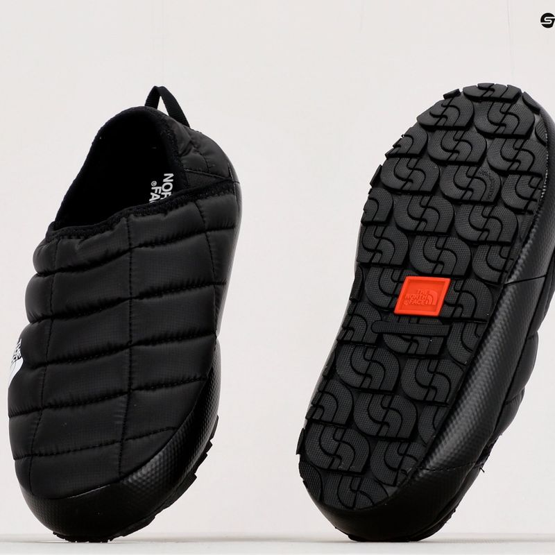 Papuci de casă pentru bărbați The North Face Thermoball Traction Mule negru NF0A3V1HKX71 10