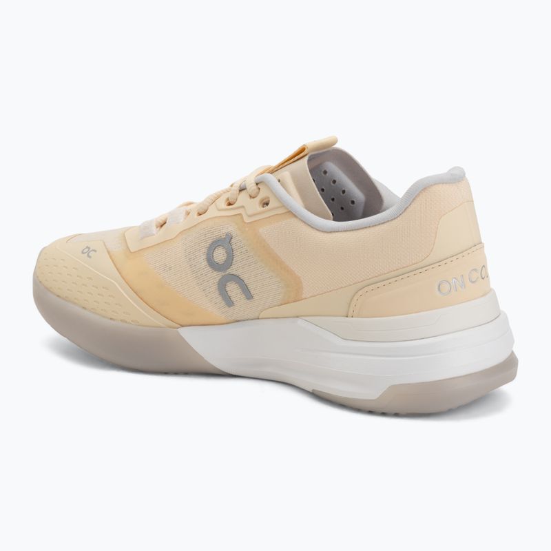 Încălțăminte de tenis pentru femei On Running The Roger Advantage Pro W blonde/gardenia 3