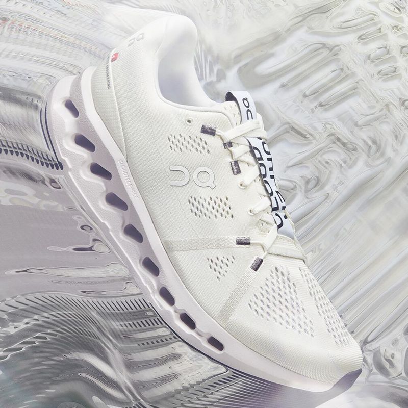 Încălțăminte de alergare pentru bărbați On Cloudsurfer white/frost 8