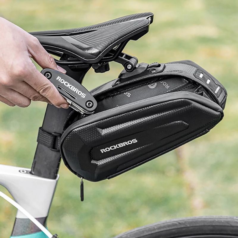 Geantă de bicicletă sub șa Rockbros B69 1,8 l black 7