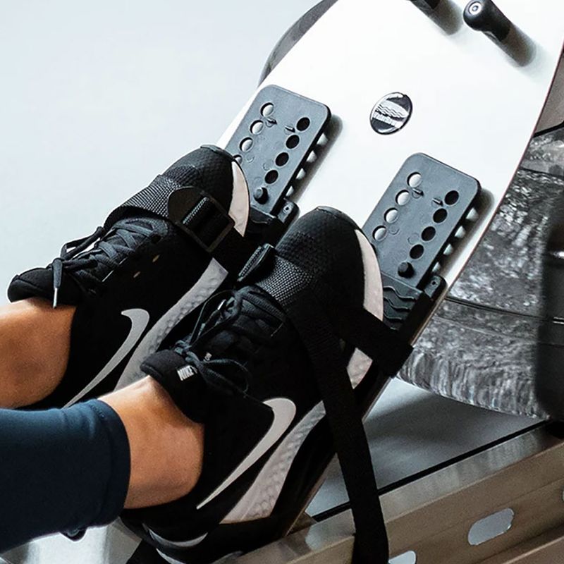Aparat de vâslit cu apă WaterRower M1 HiRise S4 12