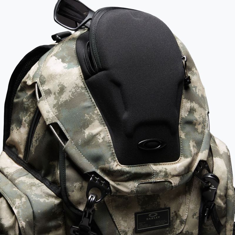Rucsac de turism Oakley Kitchen Sink 34 l off/slope camo green 4