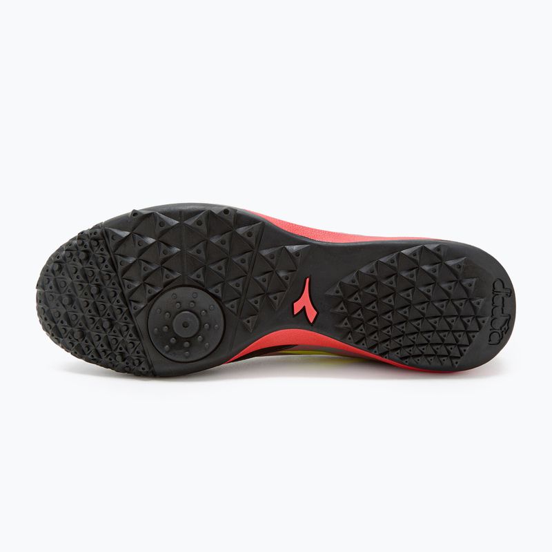 Ghete de fotbal pentru bărbați Diadora Brasil Elite Veloce R TFR negru și roșu DD-101.179182-D0136-40 12